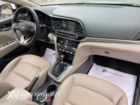 Hyundai Elantra 1.6AT 2021