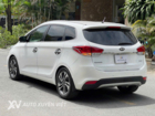 Kia Rondo 2.0 GAT 2016 Model 2017 Kia Rondo 2.0 GAT 2016 Model 2017