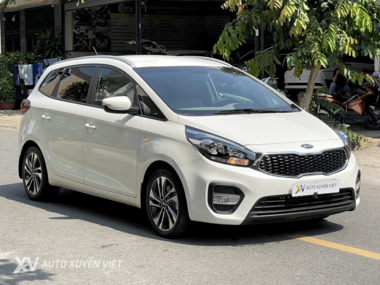 Bán Kia Rondo 2.0MT 2018 Siêu Lướt 2.400km