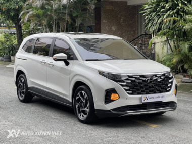 Hyundai Custin Cao Cấp 2.0T 2023