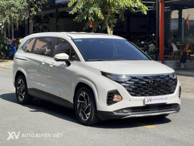 Hyundai Custin Cao Cấp 2.0T 2023