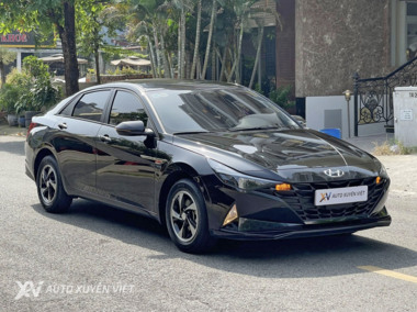 Hyundai Elantra 1.6AT 2022