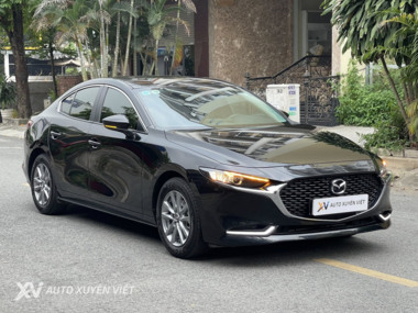 Mazda 3 1.5AT Luxury 2024
