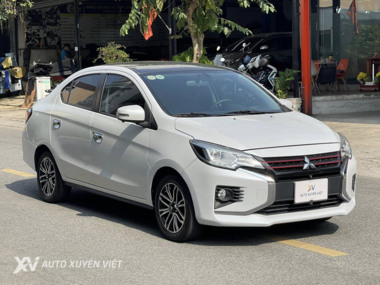 Mitsubishi Attrage 1.2CVT Premium 2021