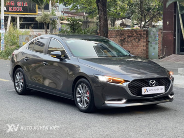 Mazda 3 1.5AT Luxury 2020