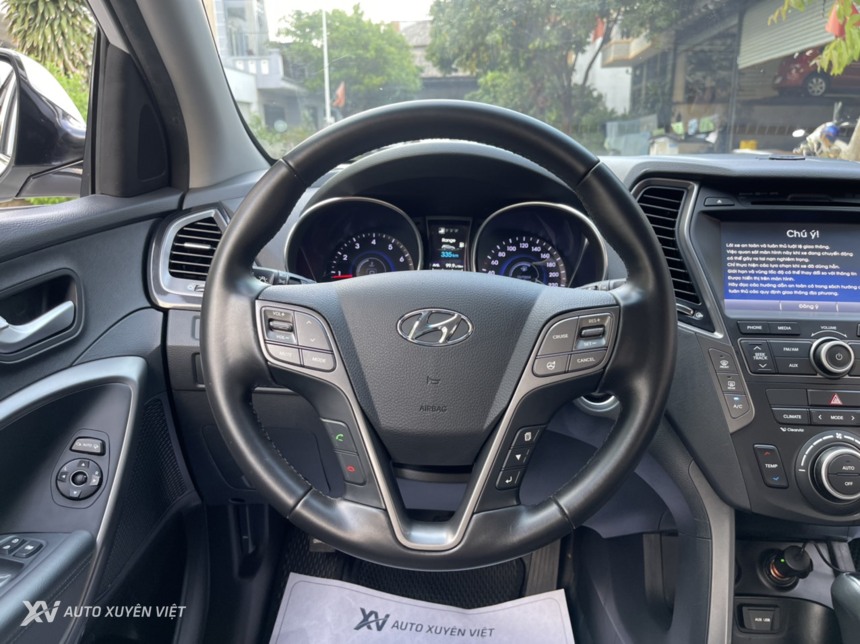 Hyundai Santafe 2.4AT Xăng 2015 Hyundai Santafe 2.4AT Xăng 2015