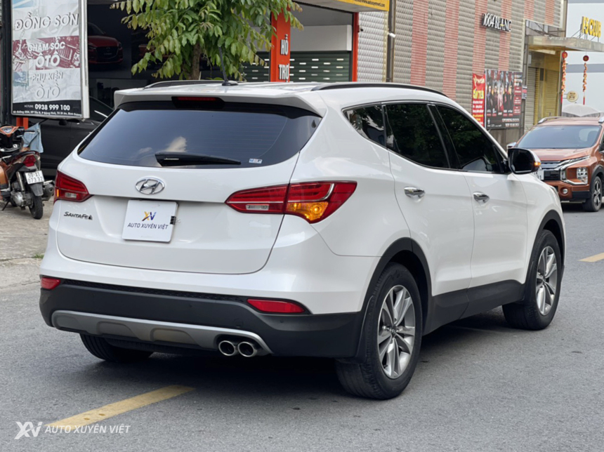 Hyundai Santafe 2.4AT Xăng 2015 Hyundai Santafe 2.4AT Xăng 2015
