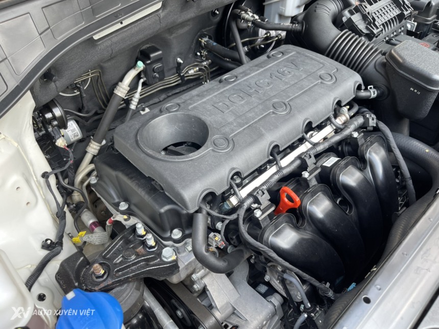 Hyundai Santafe 2.4AT Xăng 2015 Hyundai Santafe 2.4AT Xăng 2015