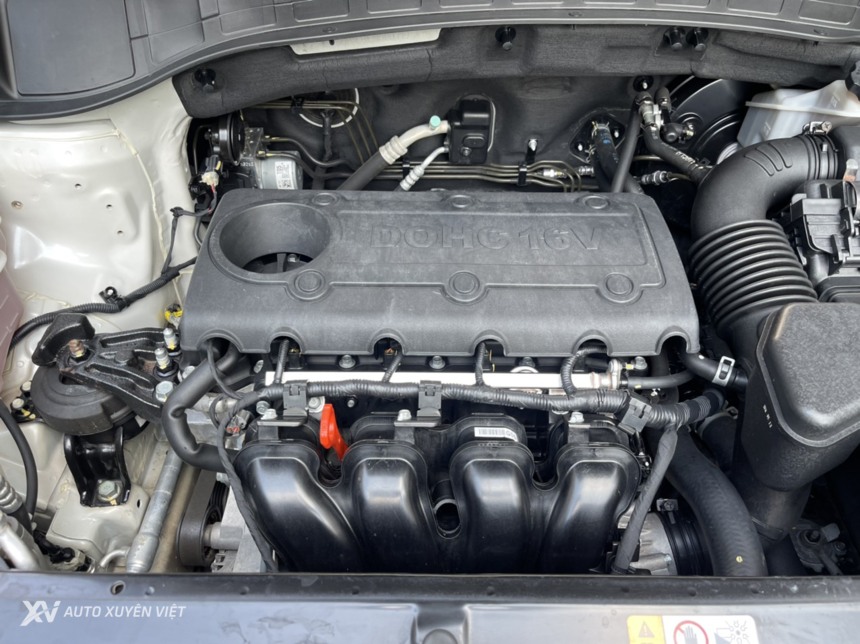 Hyundai Santafe 2.4AT Xăng 2015 Hyundai Santafe 2.4AT Xăng 2015