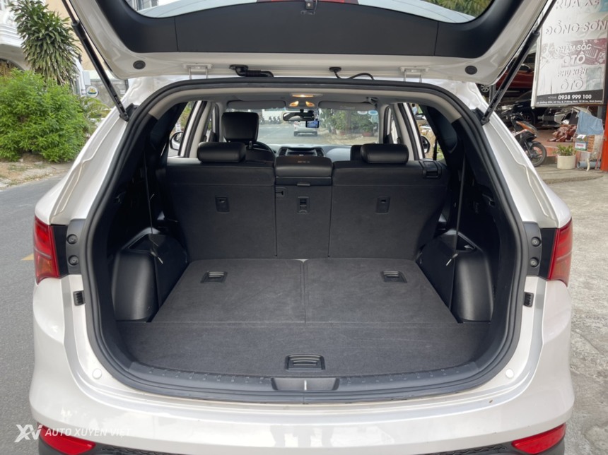 Hyundai Santafe 2.4AT Xăng 2015 Hyundai Santafe 2.4AT Xăng 2015