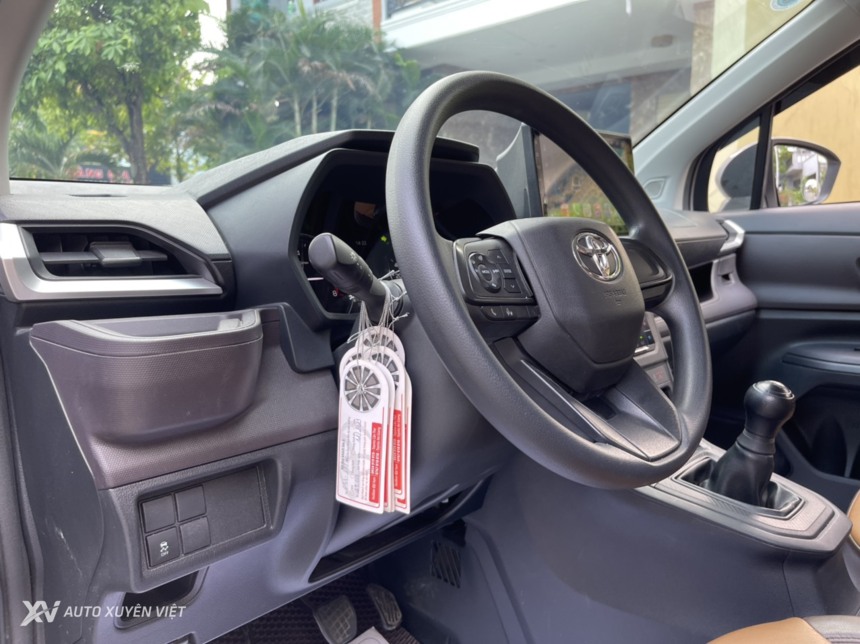Toyota Avanza 1.5MT 2022