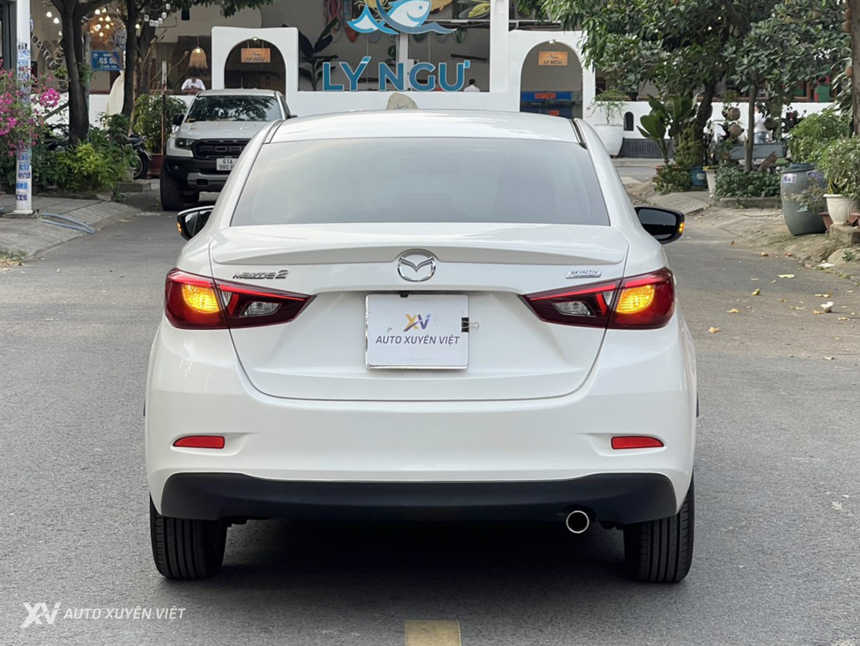 Mazda 2 Sedan 1.5AT 2016