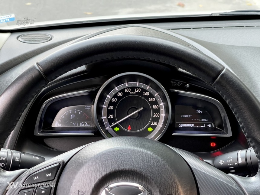 Mazda 2 Sedan 1.5AT 2016