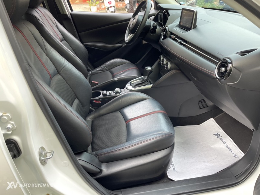 Mazda 2 Sedan 1.5AT 2016