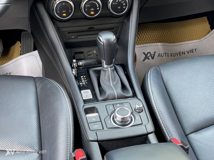 Mazda CX3 1.5AT Luxury 2022