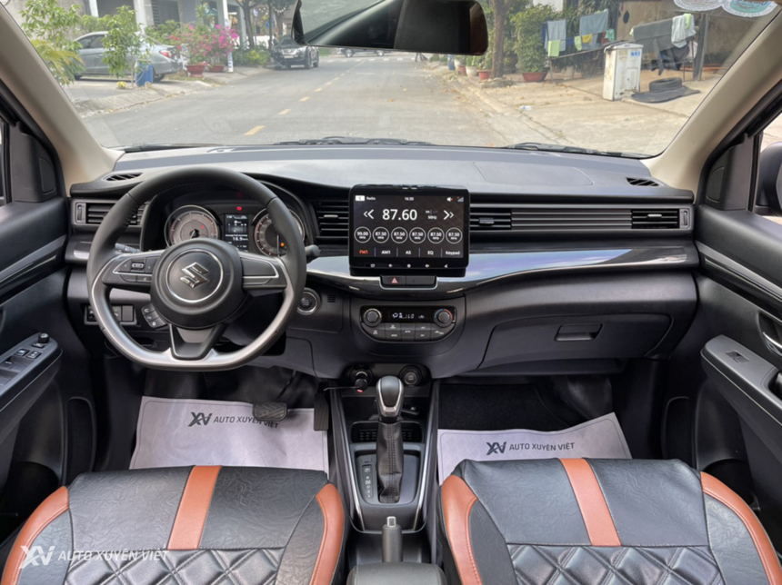 Suzuki XL7 1.5AT 2022