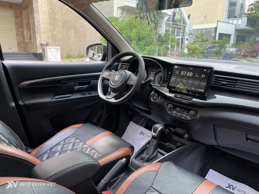 Suzuki XL7 1.5AT 2022