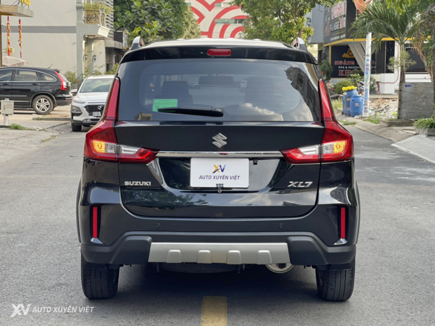 Suzuki XL7 1.5AT 2022