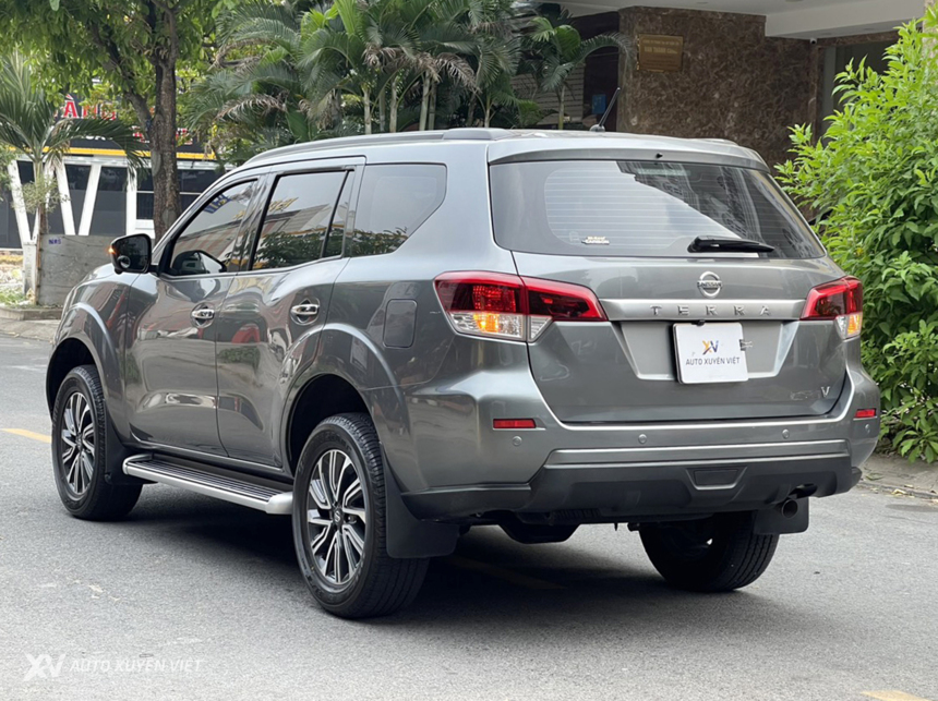 Nissan Terra V 2.5L 4x4AT 2019 Nissan Terra V 2.5L 4x4AT 2019