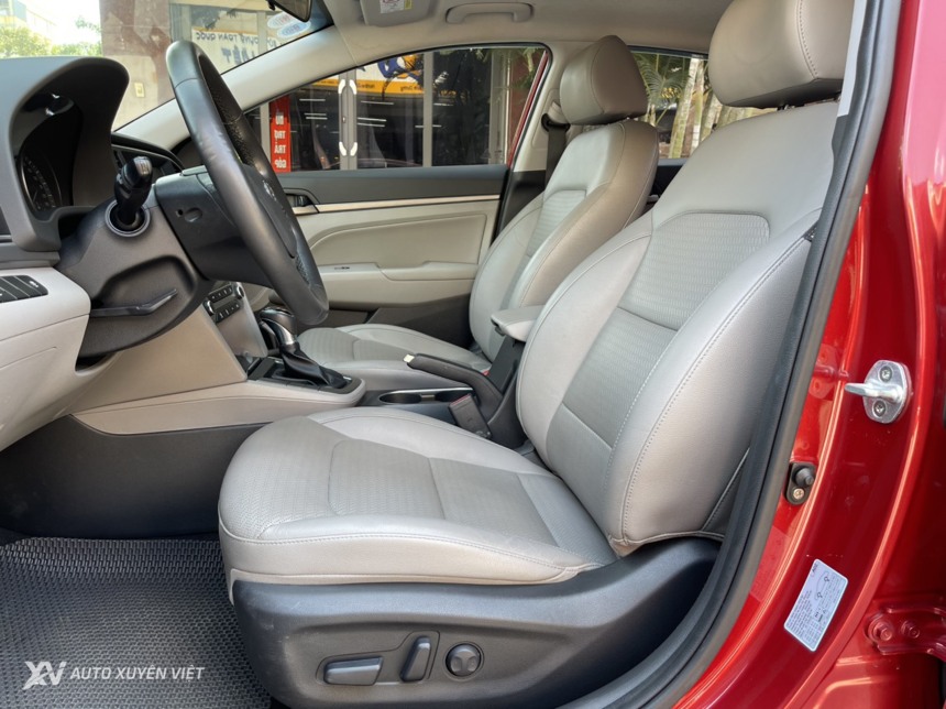 Hyundai Elantra 2.0AT 2017 Hyundai Elantra 2.0AT 2017
