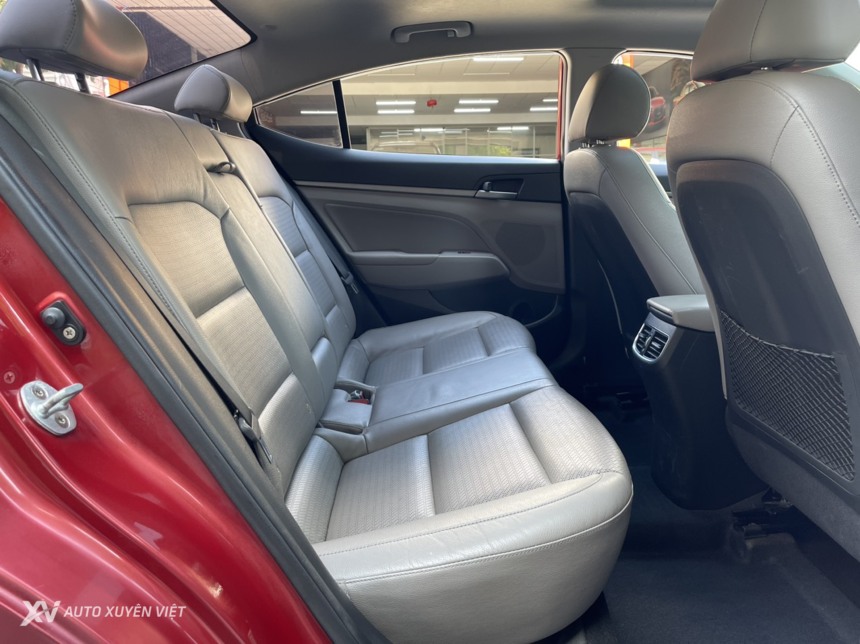Hyundai Elantra 2.0AT 2017 Hyundai Elantra 2.0AT 2017