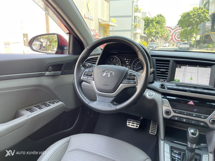 Hyundai Elantra 2.0AT 2017 Hyundai Elantra 2.0AT 2017