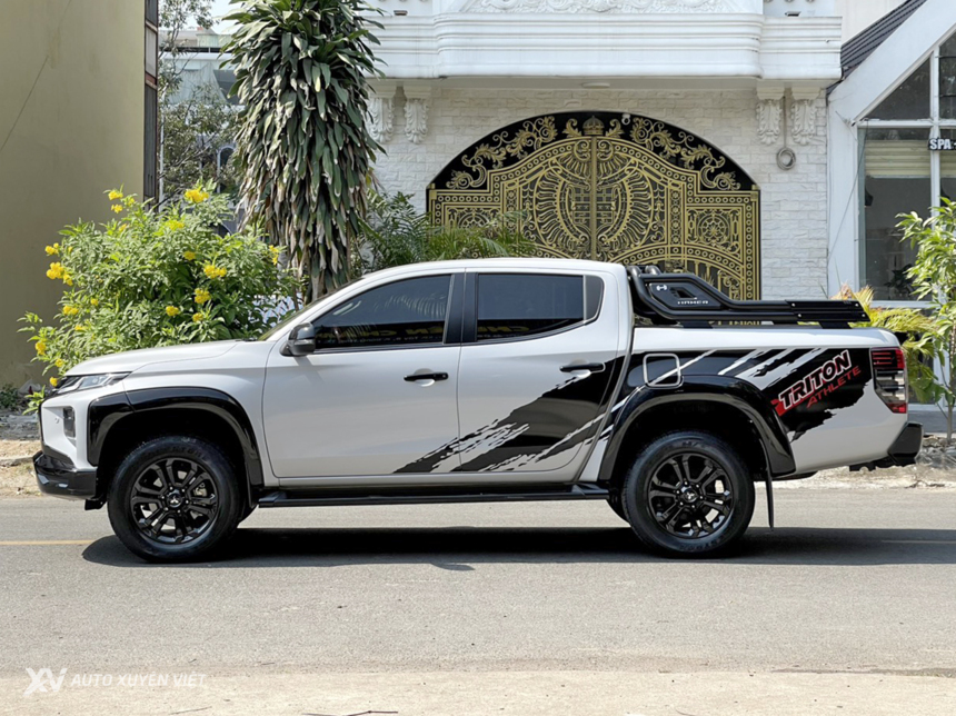 Mitsubishi Triton Athlete 2.5L 4x4AT 2021 ĐK 2022 Mitsubishi Triton Athlete 2.5L 4x4AT 2021 ĐK 2022