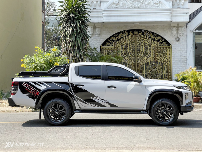 Mitsubishi Triton Athlete 2.5L 4x4AT 2021 ĐK 2022 Mitsubishi Triton Athlete 2.5L 4x4AT 2021 ĐK 2022