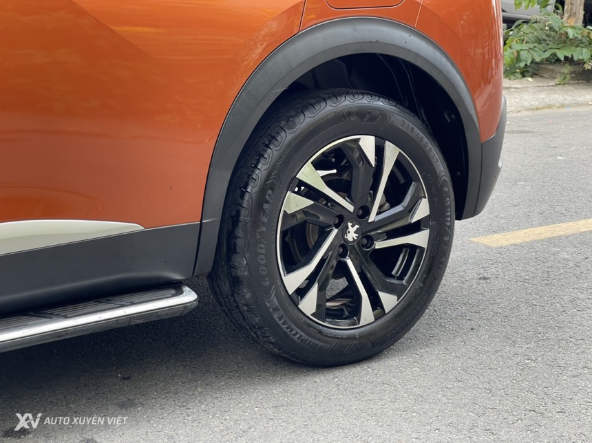 Peugeot 2008 Active 1.2Turbo 2020 Peugeot 2008 Active 1.2Turbo 2020