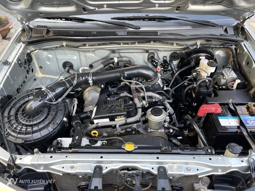 Toyota Fortuner V 4x4AT 2014 Toyota Fortuner V 4x4AT 2014