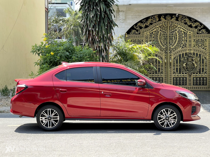 Mitsubishi Attrage 1.2CVT Premium 2021