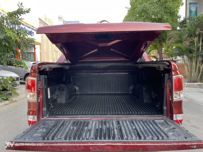 Mazda BT50 3.2L 4x4AT 2015 Mazda BT50 3.2L 4x4AT 2015