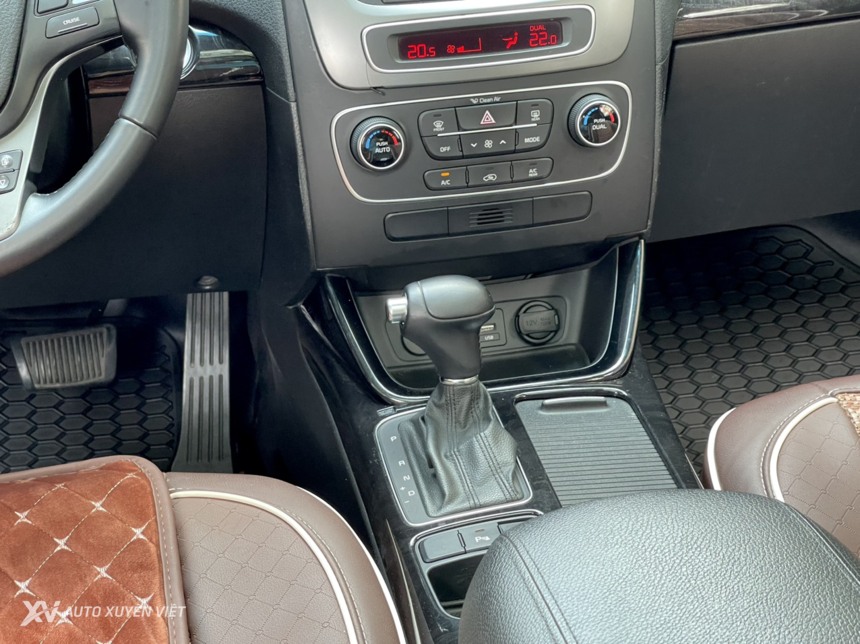 Kia Sorento 2.4GATH 2016 Kia Sorento 2.4GATH 2016