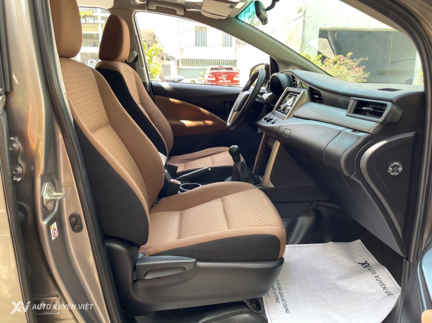 Toyota Innova 2.0E MT 2019 Toyota Innova 2.0E MT 2019