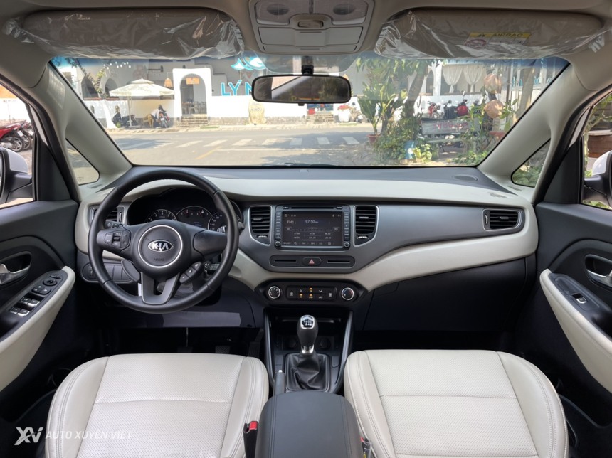 Kia Rondo 2.0MT 2018 Siêu Lướt 2.400km