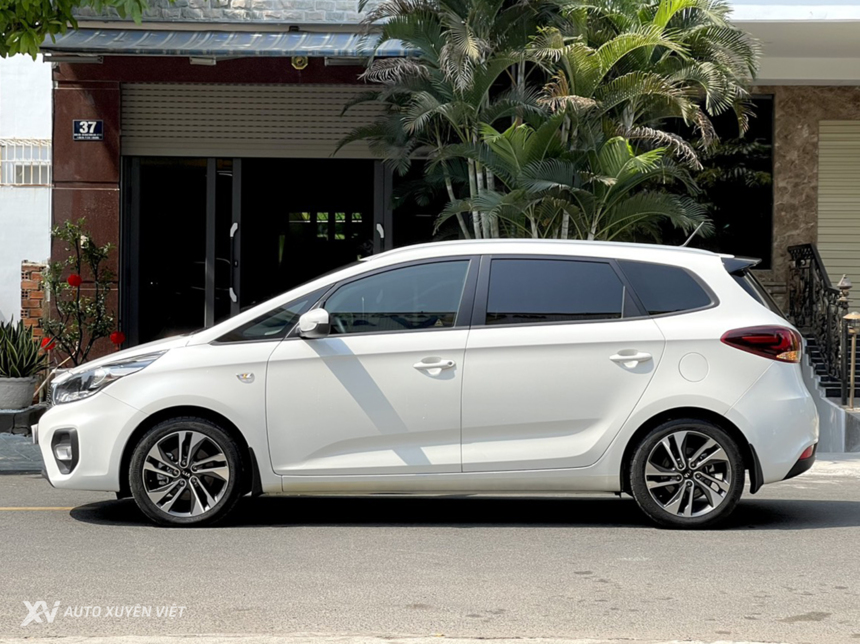 Kia Rondo 2.0MT 2018 Siêu Lướt 2.400km