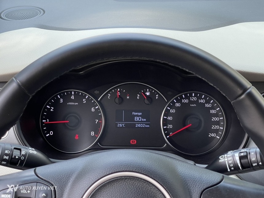 Kia Rondo 2.0MT 2018 Siêu Lướt 2.400km