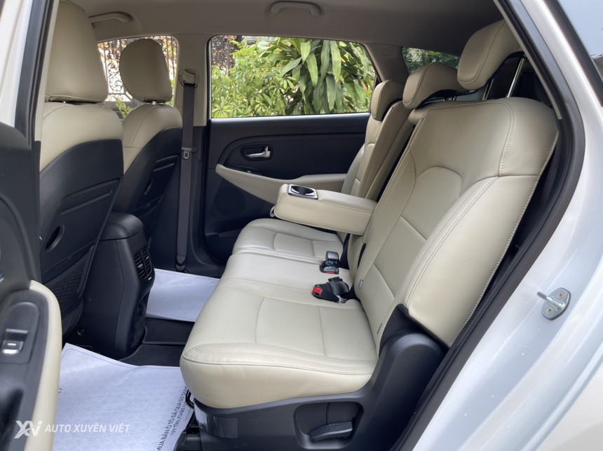 Kia Rondo 2.0MT 2018 Siêu Lướt 2.400km