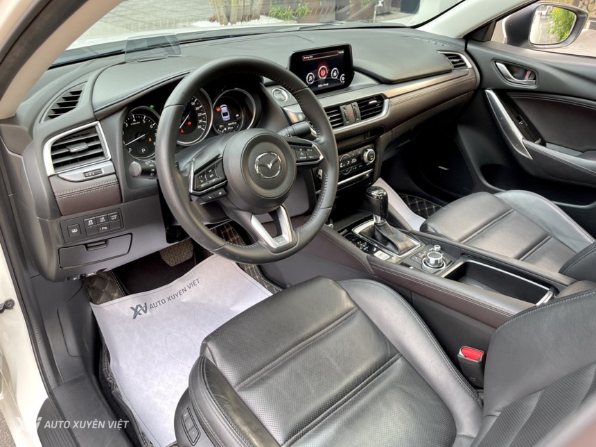 Mazda 6 2.0 Premium 2019 Mazda 6 2.0 Premium 2019