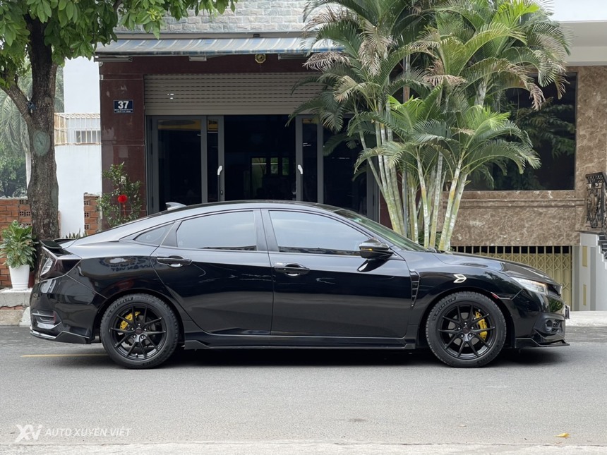 Honda Civic L 1.5Turbo 2018