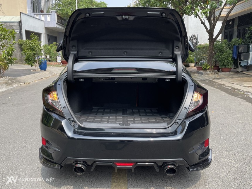 Honda Civic L 1.5Turbo 2018