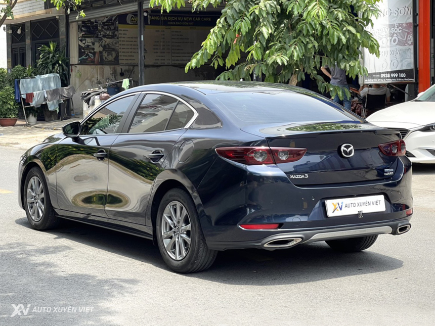 Mazda 3 1.5AT Luxury 2021