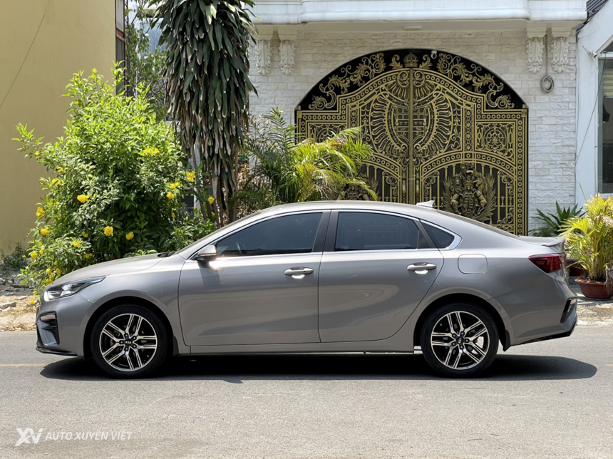 Kia Cerato 2.0AT Premium 2021 Kia Cerato 2.0AT Premium 2021