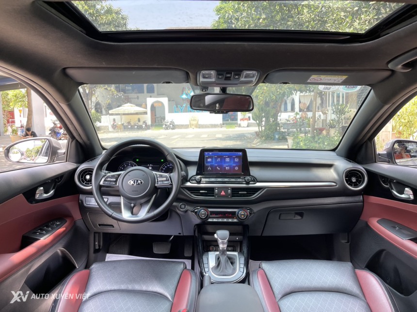 Kia Cerato 2.0AT Premium 2021 Kia Cerato 2.0AT Premium 2021