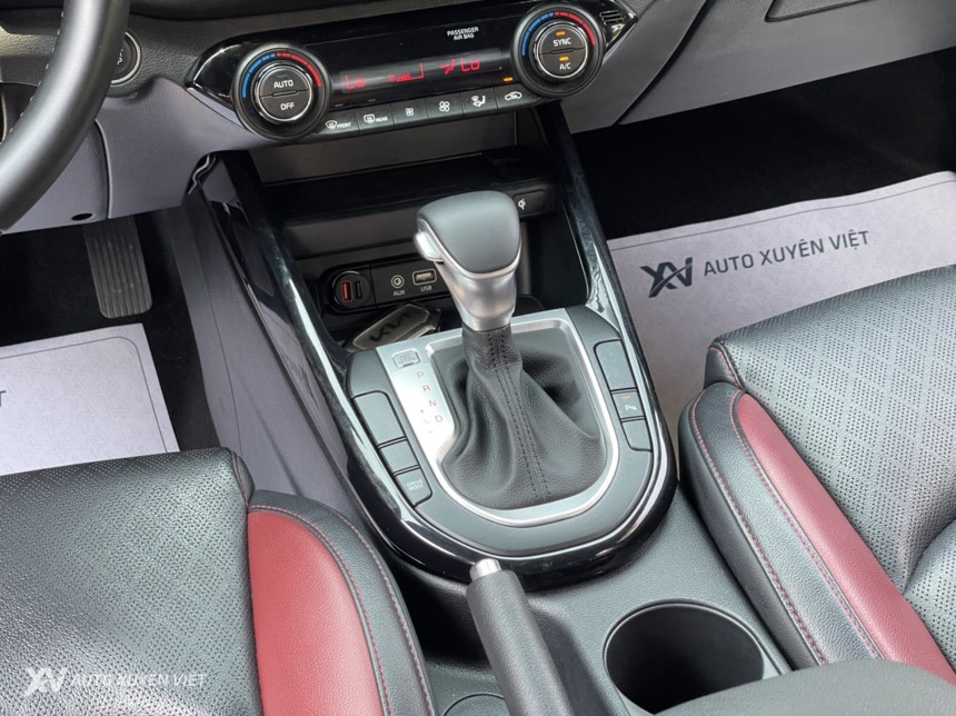 Kia Cerato 2.0AT Premium 2021 Kia Cerato 2.0AT Premium 2021