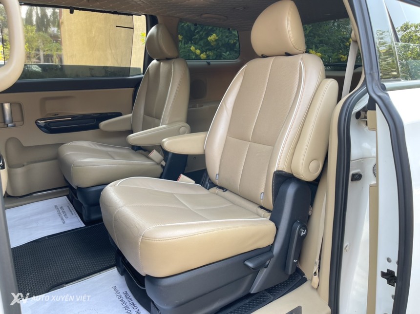 Kia Sedona 2.2 DATH 2018 Kia Sedona 2.2 DATH 2018