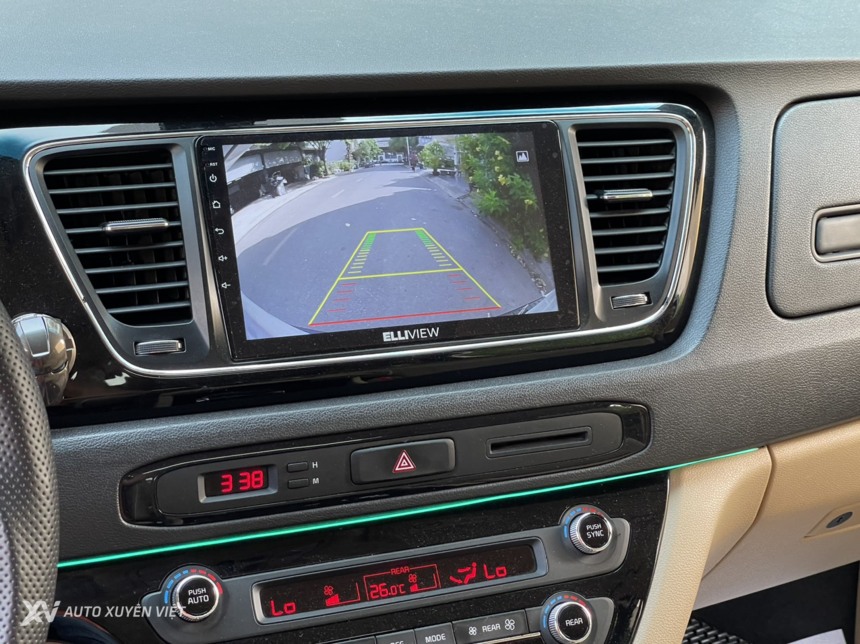 Kia Sedona 2.2 DATH 2018 Kia Sedona 2.2 DATH 2018