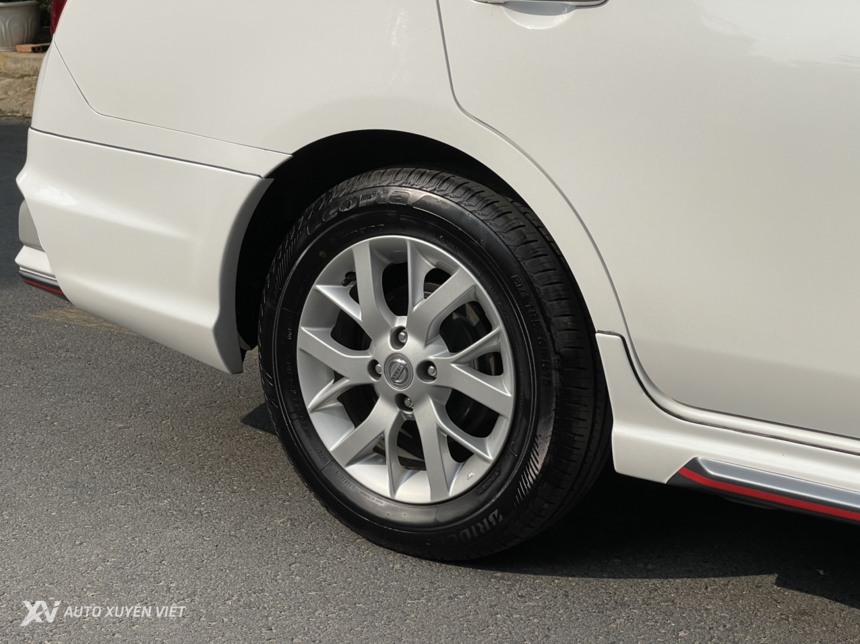 Nissan Sunny XV-Q 1.5AT Premium 2018 Nissan Sunny XV-Q 1.5AT Premium 2018