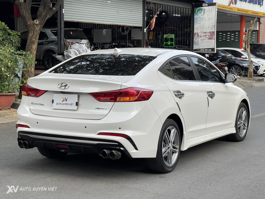 Hyundai Elantra Sport 1.6 Turbo 2019 Hyundai Elantra Sport 1.6 Turbo 2019