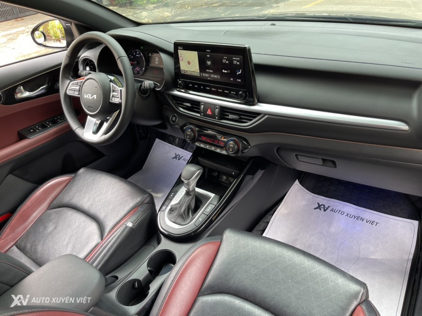 Kia K3 1.6AT Premium 2021